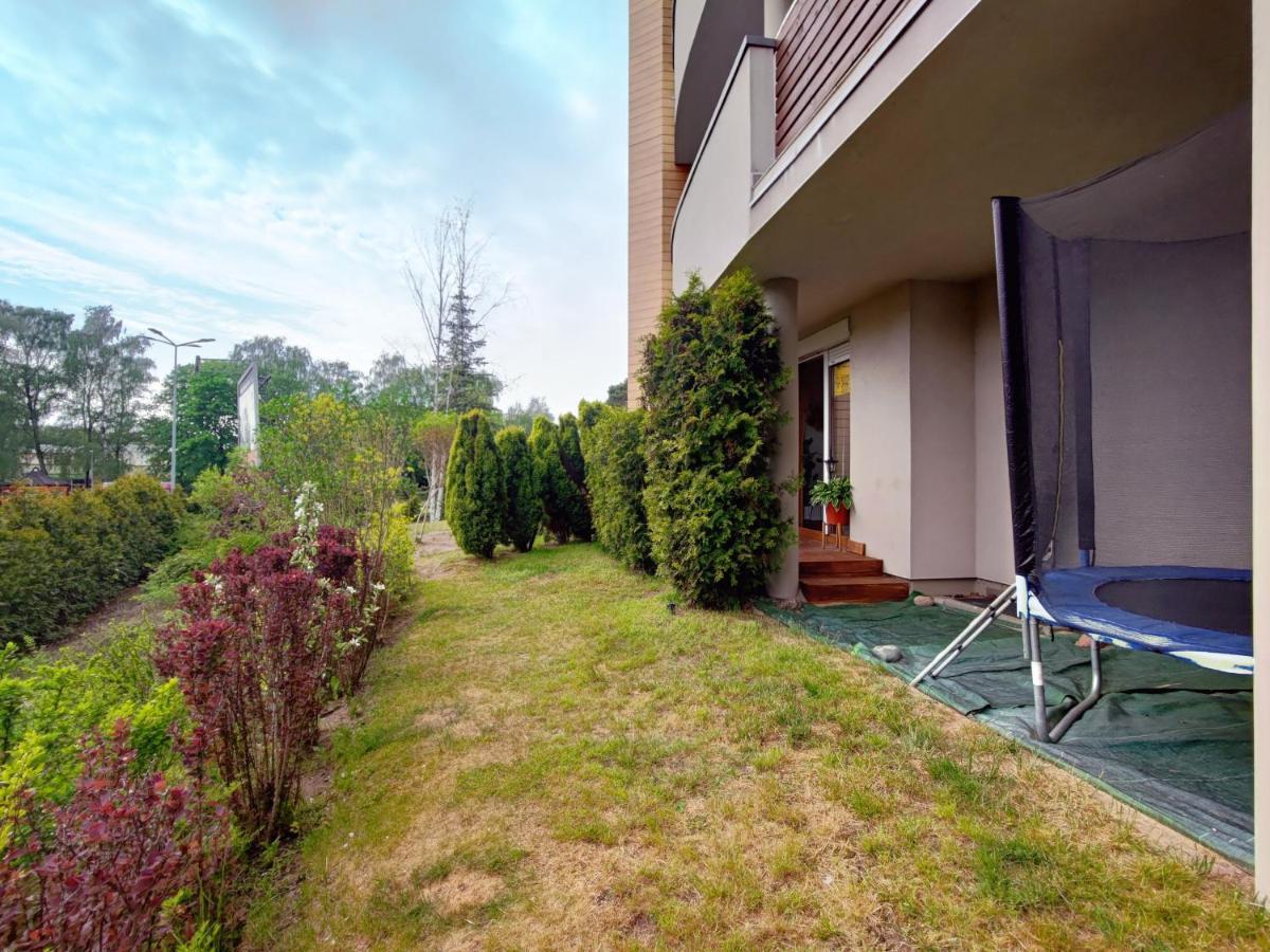 Komfortowy Apartament Dwupokojowy Z Tarasem I Garaz Ustka Exterior photo